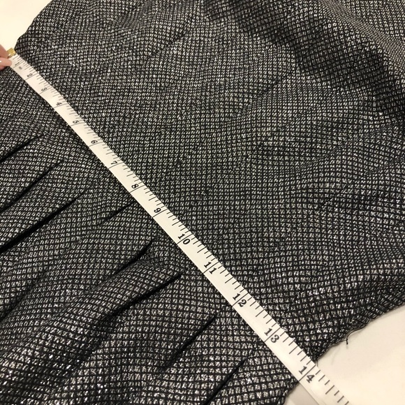 (SOLD) MAGGY LONDON DRESS - Picture 8 of 9